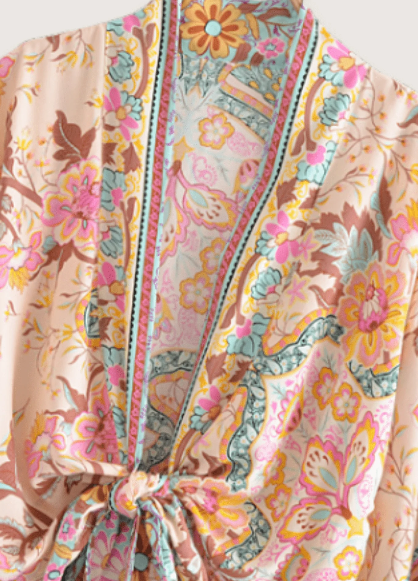 Kimono court fleuri rose pâle - Image 3